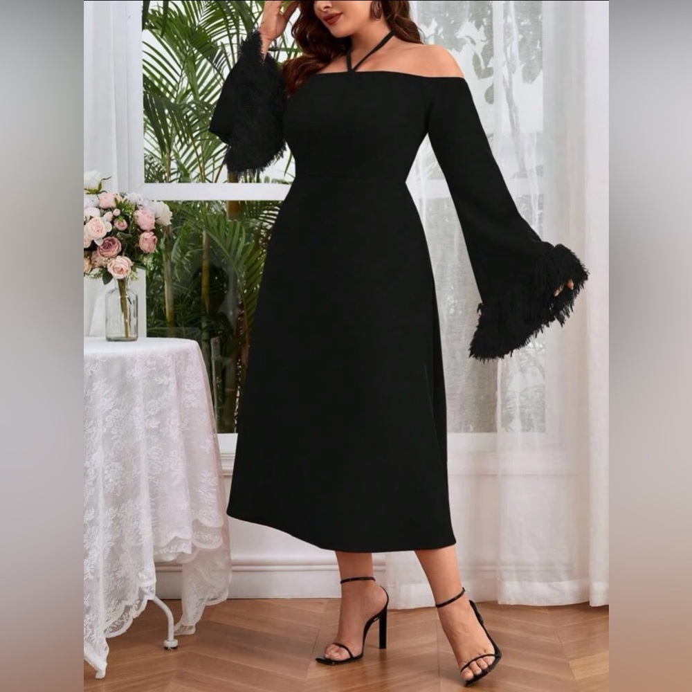 Plus size fuzzy cuff halter neck flounced sleeve dress. 3X